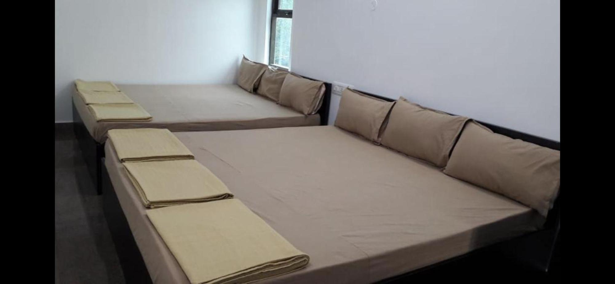 Srirangam Suite Rooms Tiruchirappalli Buitenkant foto